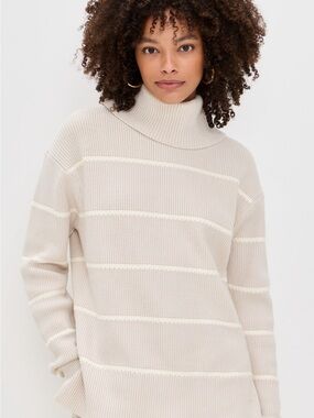 Varley Cream Ribbed Turtleneck Sweater